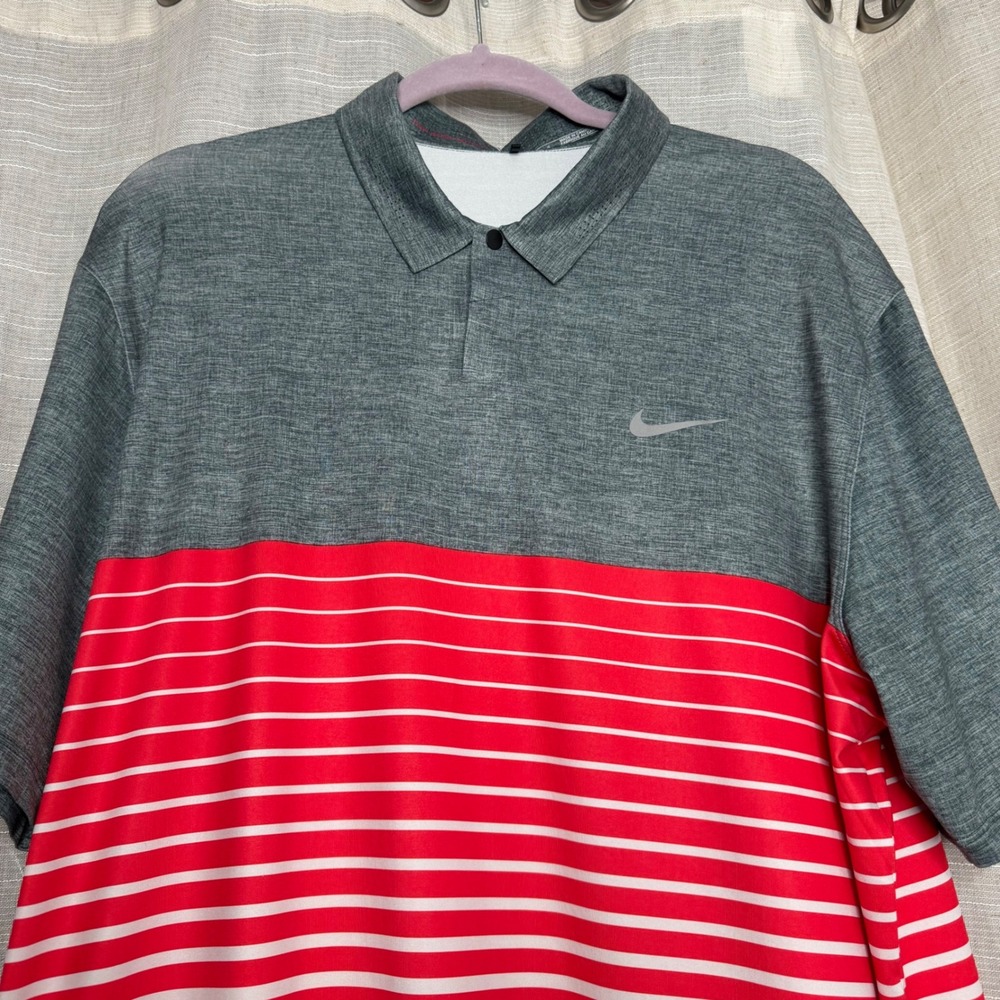 Nike Tiger Woods Collection Golf Polo Striped Short Sleeve Men's Size Large - Picture 3 of 9